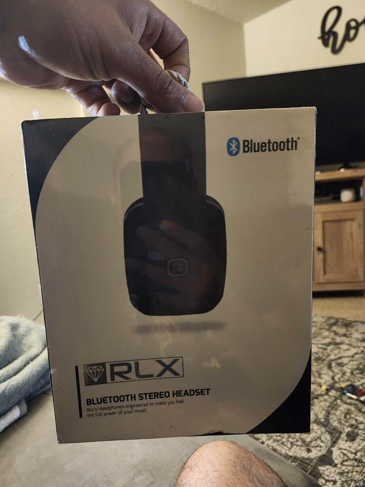 RLX Headphones Bluetooth New!