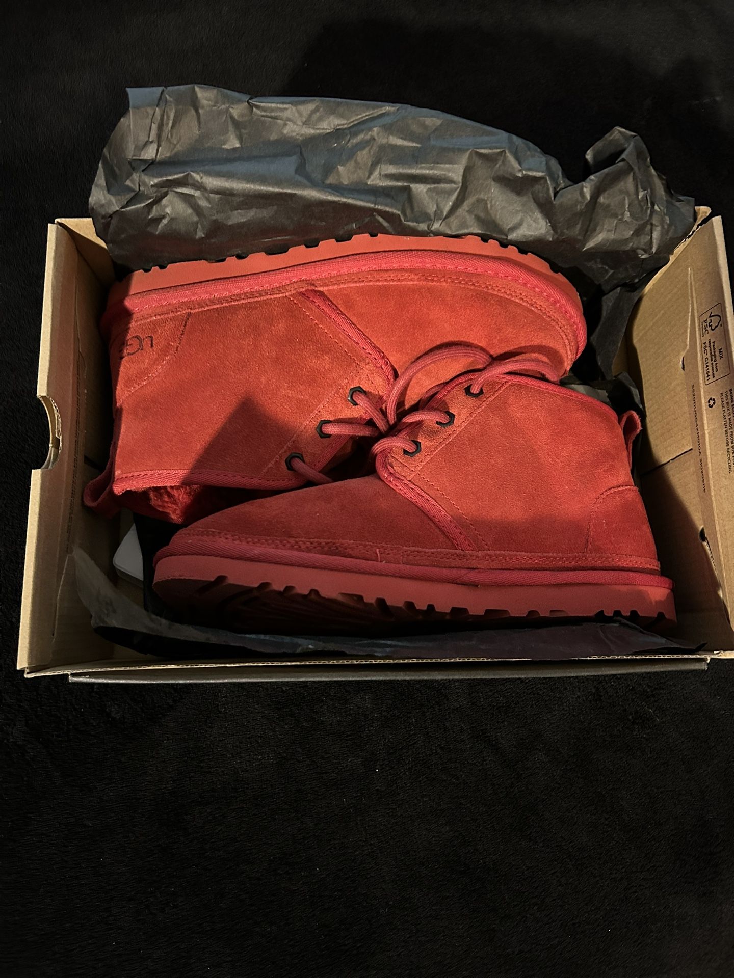 Wmns Samba Red Ugg Boots