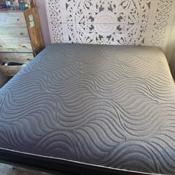 Premium Sealy King Mattress