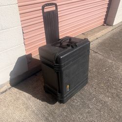 Pelican 1620 Rolling Hard Case Interior 21x16x12