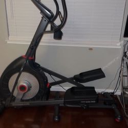 Schwinn 430 Elliptical 
