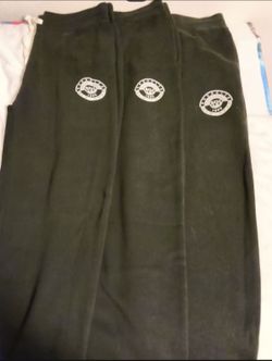 3 Brand new black jogger sweatpants will not separate size large firm