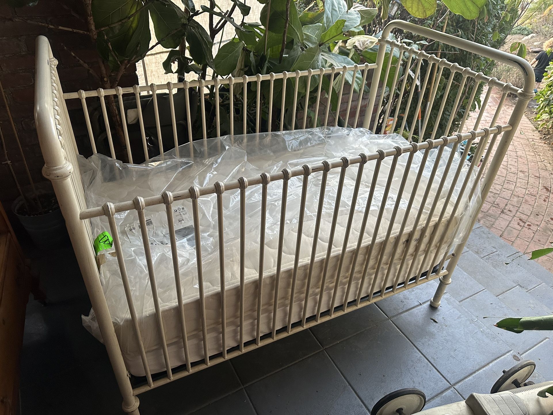 Stunning Cast Iron Crib By Restoration Hardware