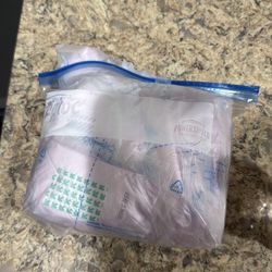 Free bag of nursing pads