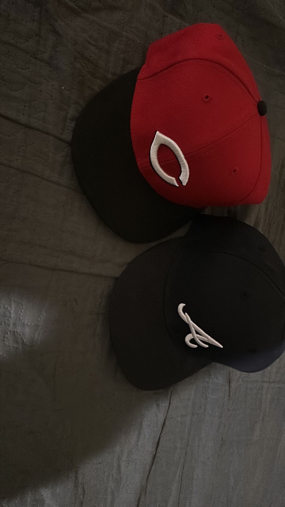 New Era Hats Cincinnati Reds And Atlanta Braves Size 7 1/2
