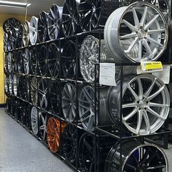 CUSTOM WHEELS SET $10 DOWN 