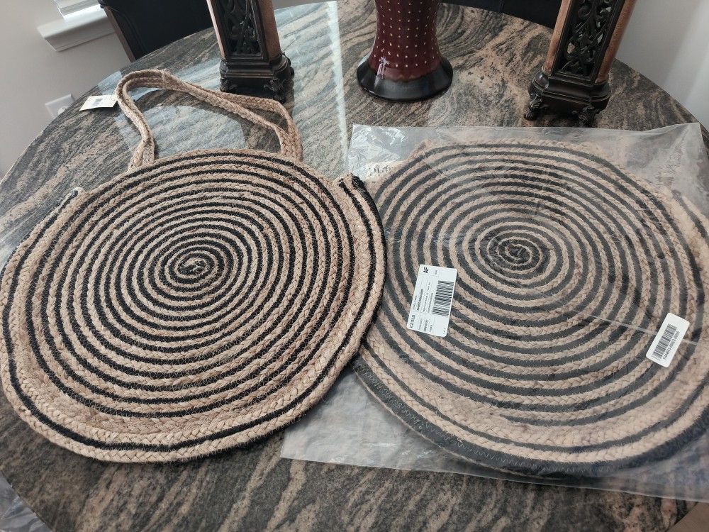 Magid Large Round Bag Local Pickup. Or Delivery