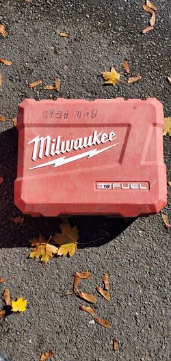 Milwaukee box