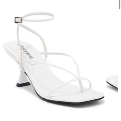 Jeffrey Campbell (7.5)