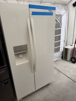 Side-by-side Refrigerator