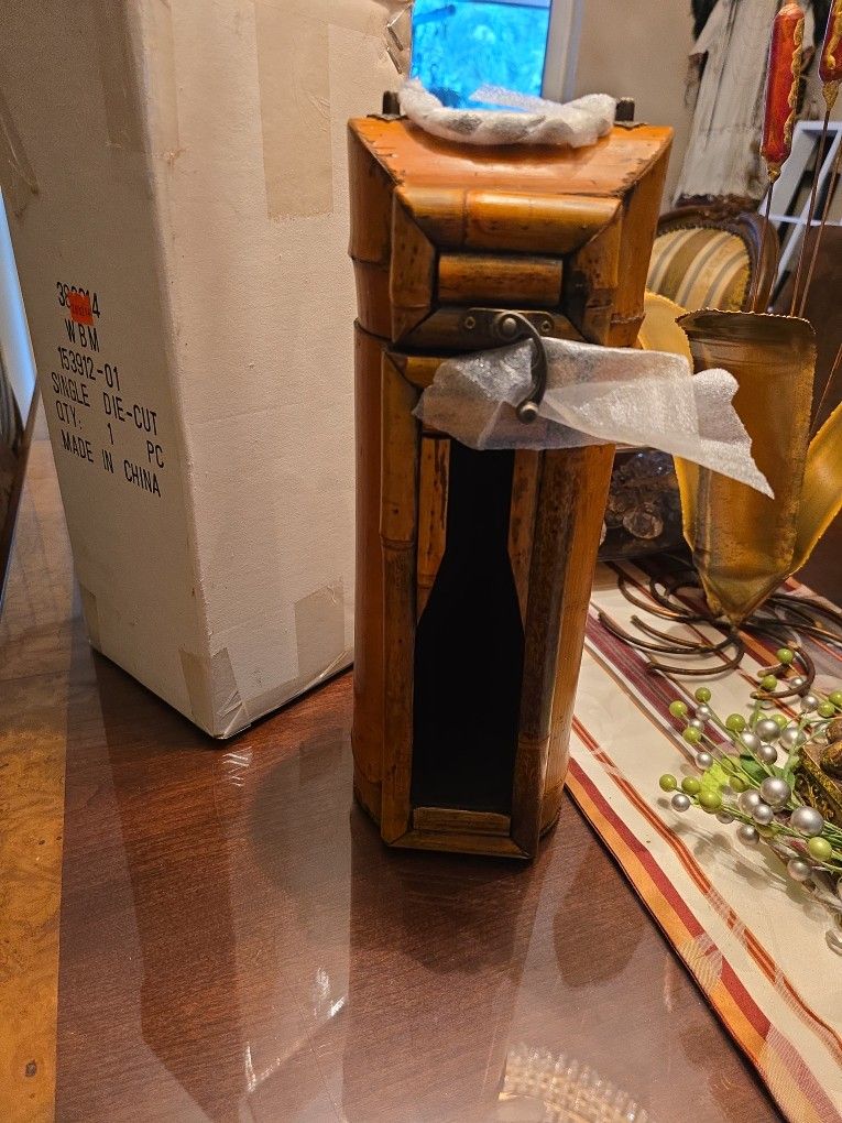 Bamboo Box wine Bottle holder $25.00