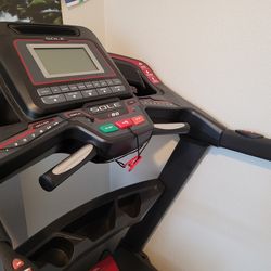 Sole F80 Treadmill