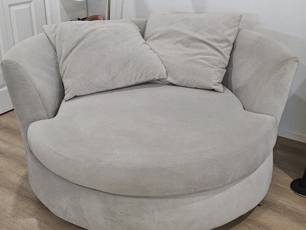 Z GALLERIE Swivel CUDDLER CHAIR
