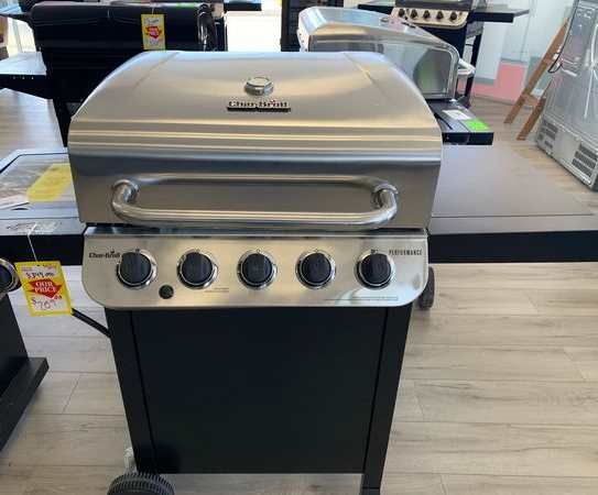 Brand New Char-Broil Stainless Steel BBQ Grill! V