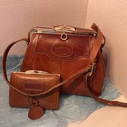 Preowned Vintage Oroton Purse W/wallet
