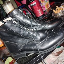 Black Boots