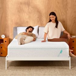 Tuft & Needle Queen Mattress