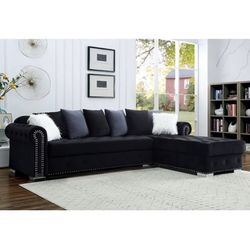 Brand New In Box Firm Price $1,380 Beautiful Button Tufted Black Velvet Sectional Pillows Included 