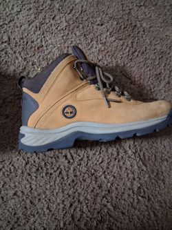 Size 11.5 timberland boots