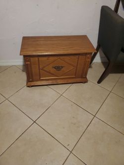 Storage Chest,,,,,Make Offer