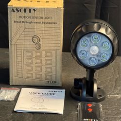 Wireless Outdoor Spotlight w/ Motion Sensor and Remote Control