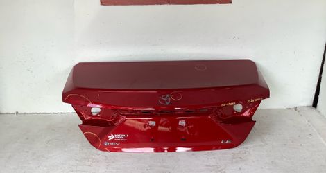 2025-2026 Toyota Camry trunk (13M)