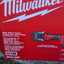 M18 SHORT THROW PRESS TOOL WITH VIEGA PUREFLOW JAWS