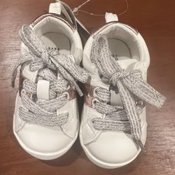 Baby Gap Sneakers NWT Size 5