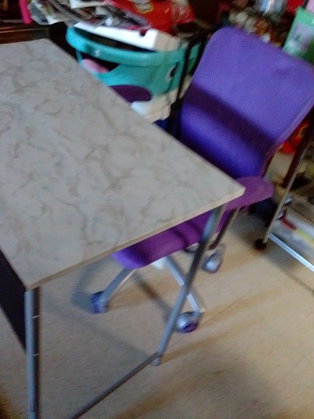 Lither Desk Whit Shair