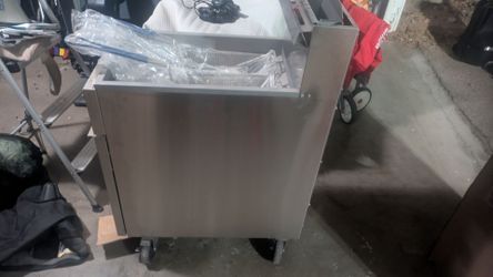 40 lb and 75 lb deep fryer