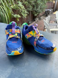 Nike LeBron Kaleidoscope Unisex Kids Low Top Mesh Hook & Loop Sneakers 12C