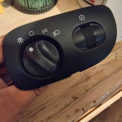 2000-2003 F150 Headlight Lamp Switch