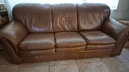 Sofa brown