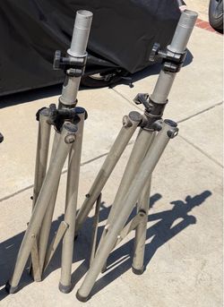Speaker Tripods