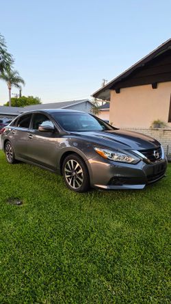 Nissan Altima Sedan 2017