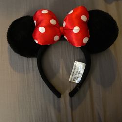 Disney’s Minnie Mouse Ears