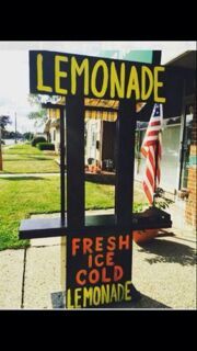 Handmade Lemonade Stand cut your grass while your kids are making money