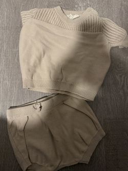 Knitted baby set