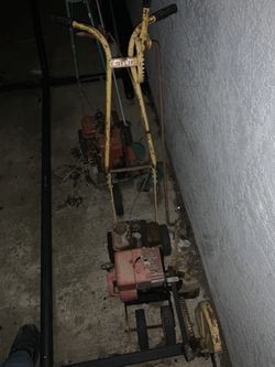 Mccullic Gas Edger !!