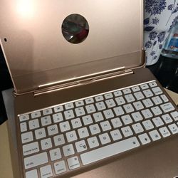 iPad Wireless Backlit Rechargeable Keyboard