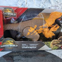Jurassic World Rebirth Wild Roar Utahraptor by Mattel