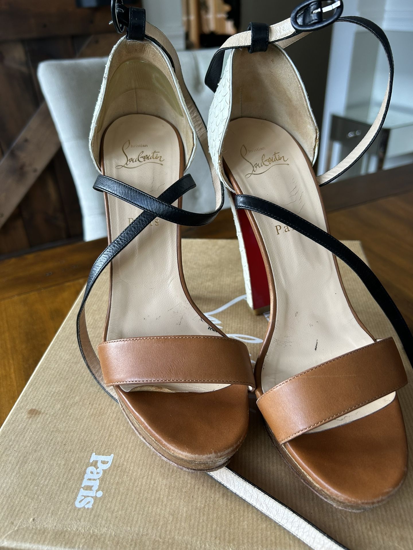 Christian Louboutin Summerissima Size 39.5