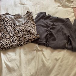 Lot Of 2 Tops