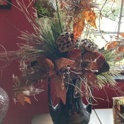 Decorative Pieces 