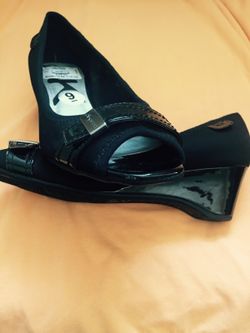 Nice Shoes ANNE KLEIN ..