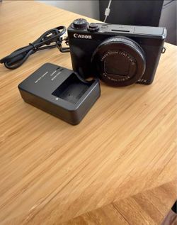 Canon G7X Mark III Camera