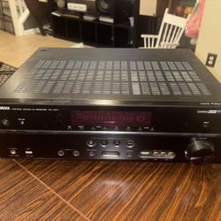 Yamaha 7.1 Receiver 