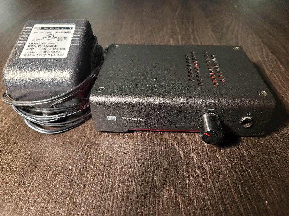 Schiit Magni Heresy Headphone/PreAmp