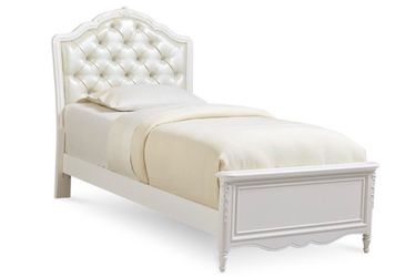 Sweetheart Princess White Tufted Upholstered Twin Bed Frame