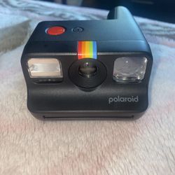 Poloroid Camera 